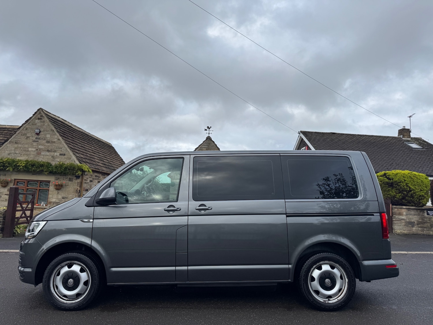 Used Volkswagen Transporter Shuttle 2017 for sale - 76357002: Photo 4