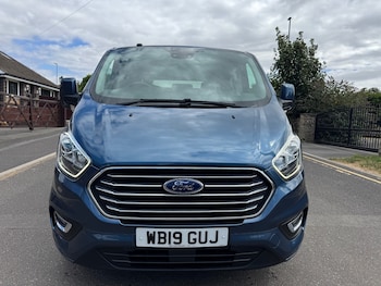 Used Ford Tourneo Custom 2019 for sale - 79384202: Photo