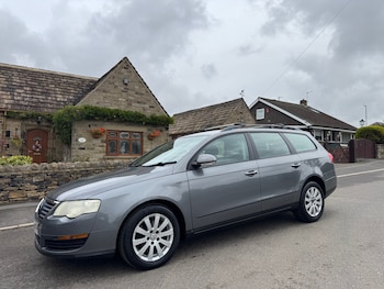 2006 (06) - 2006 VOLKSWAGEN PASSAT 2.0 S TDI 5dr DSG