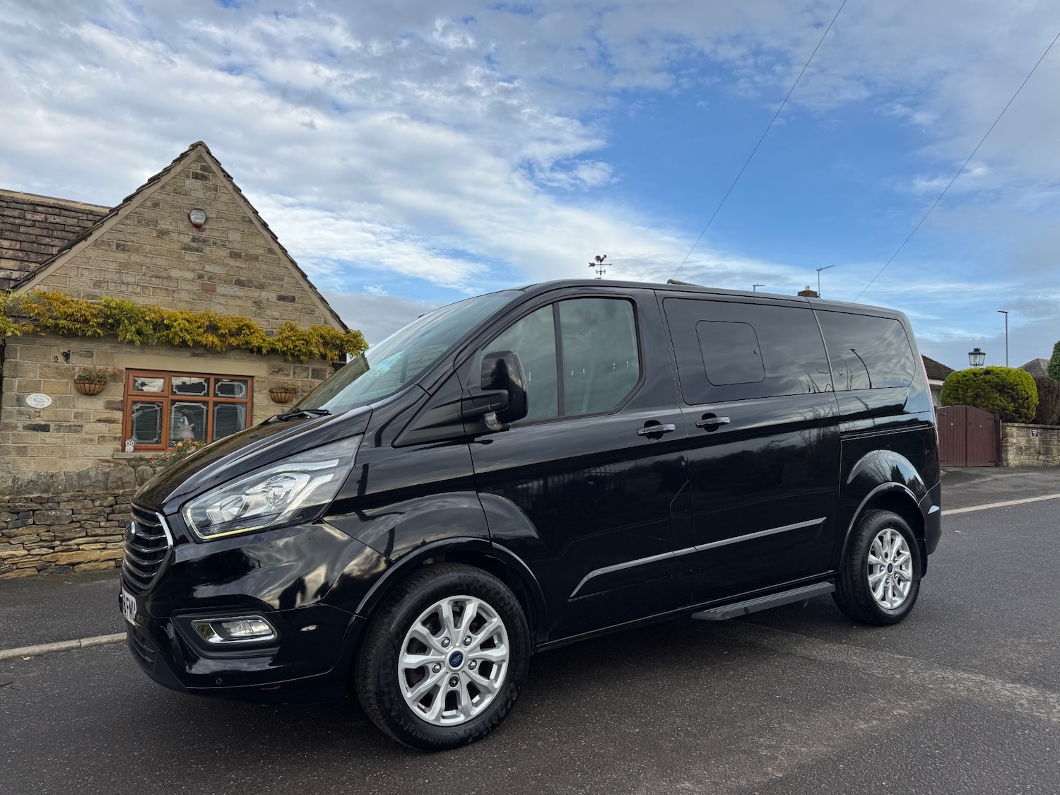 Used Ford Tourneo Custom 2018 for sale - 76481454: Photo 1