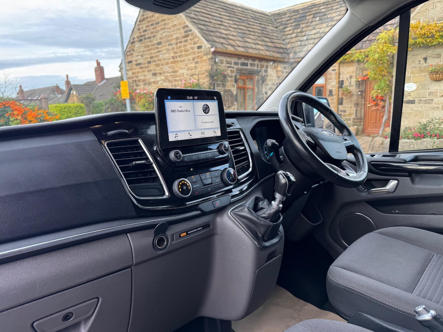 Used Ford Tourneo Custom 2018 for sale - 76481454: Photo 10