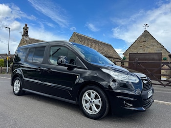 Used Ford Grand Tourneo Connect 2018 for sale - 78850120: Photo