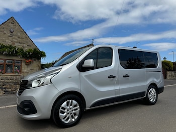 Used Renault Trafic 2017 for sale - 75408243: Photo