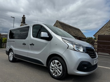 Used Renault Trafic 2017 for sale - 75408243: Photo