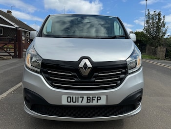 Used Renault Trafic 2017 for sale - 75408243: Photo