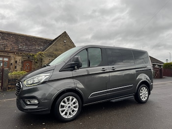 Used Ford Tourneo Custom 2019 for sale - 76763272: Photo