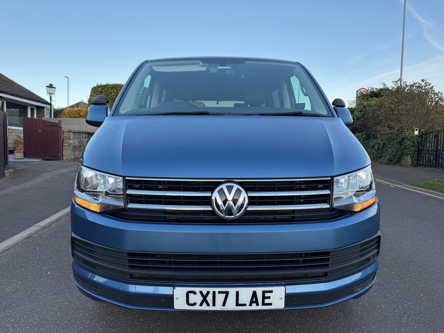 Used Volkswagen Transporter Shuttle 2017 for sale - 78125081: Photo 9