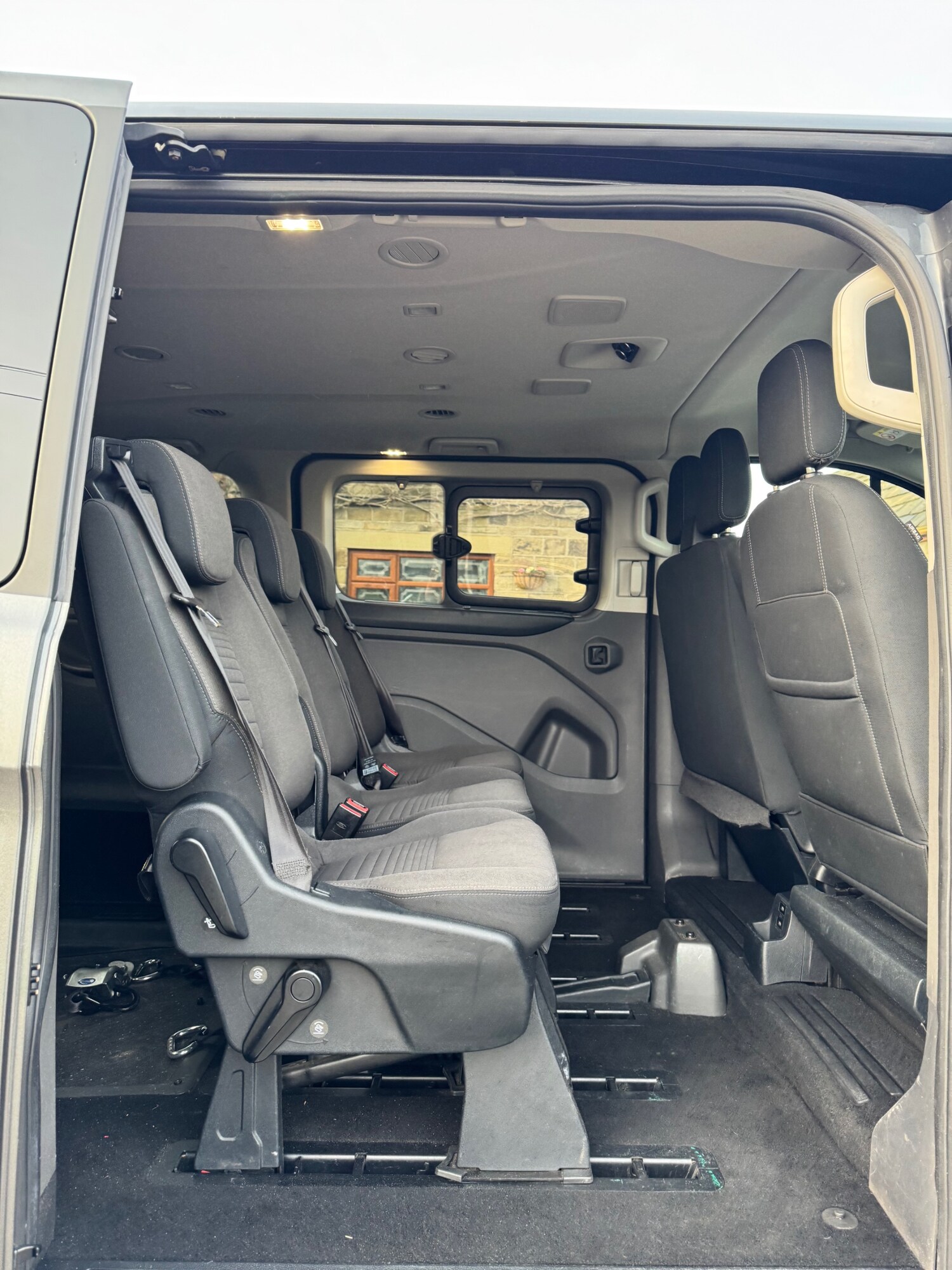 Used Ford Tourneo Custom 2019 for sale - 77988890: Photo 11
