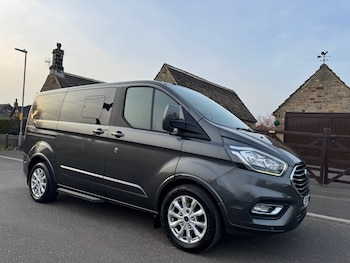 Used Ford Tourneo Custom 2019 for sale - 77988890: Photo