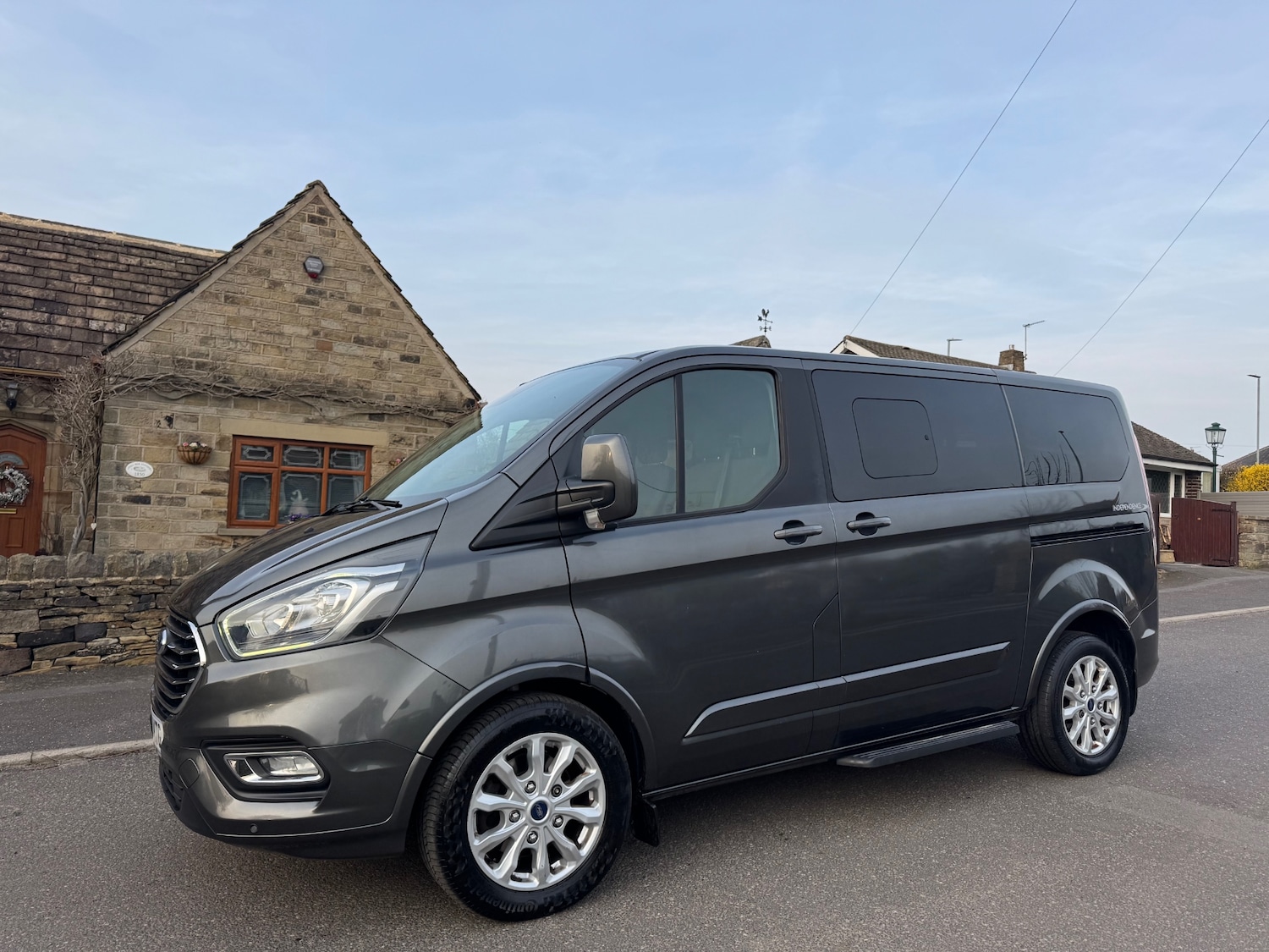 Used Ford Tourneo Custom 2019 for sale - 77988890: Photo 2