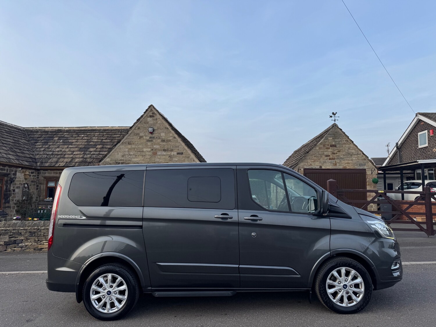 Used Ford Tourneo Custom 2019 for sale - 77988890: Photo 3