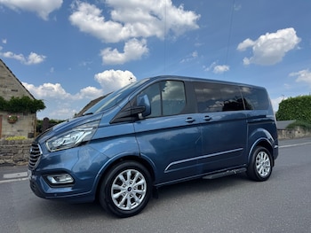 Used Ford Tourneo Custom 2018 for sale - 79177061: Photo
