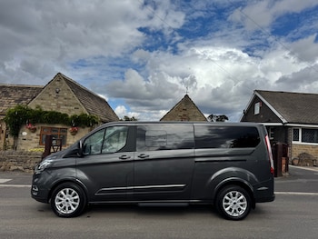 Used Ford Tourneo Custom 2019 for sale - 79605180: Photo