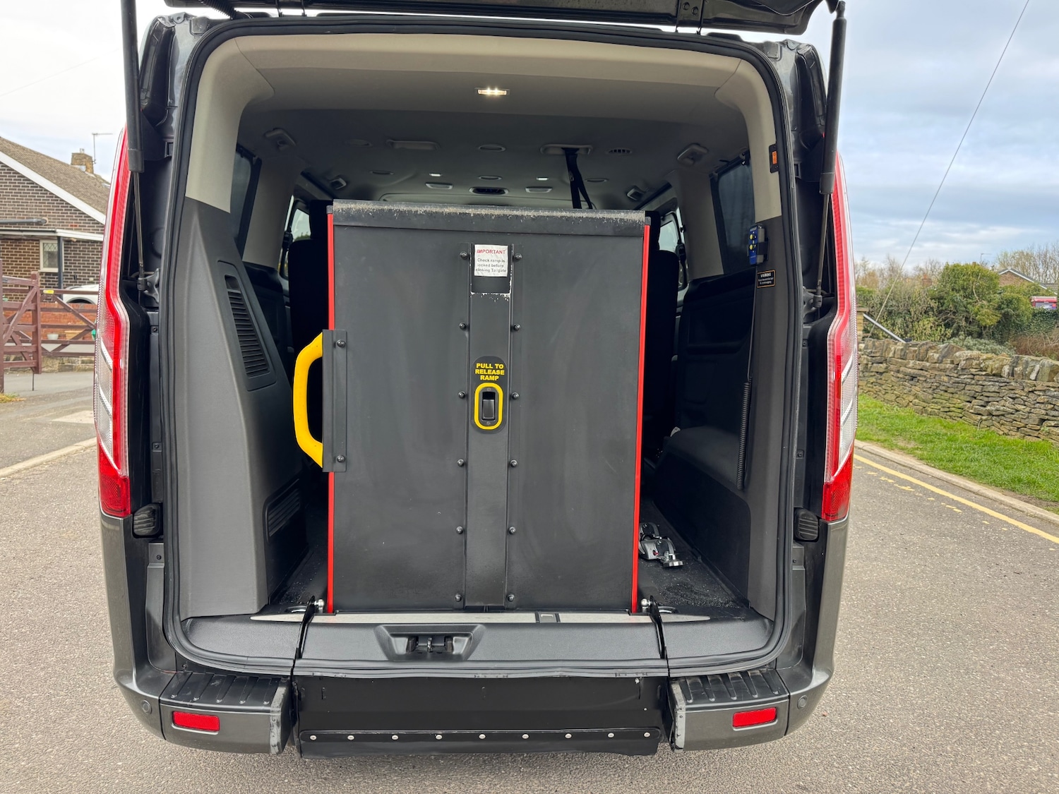 Used Ford Tourneo Custom 2019 for sale - 78031935: Photo 13