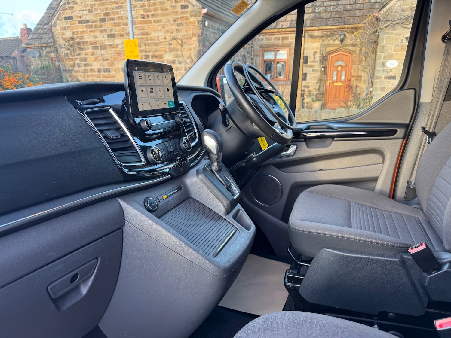 Used Ford Tourneo Custom 2018 for sale - 77005561: Photo 9