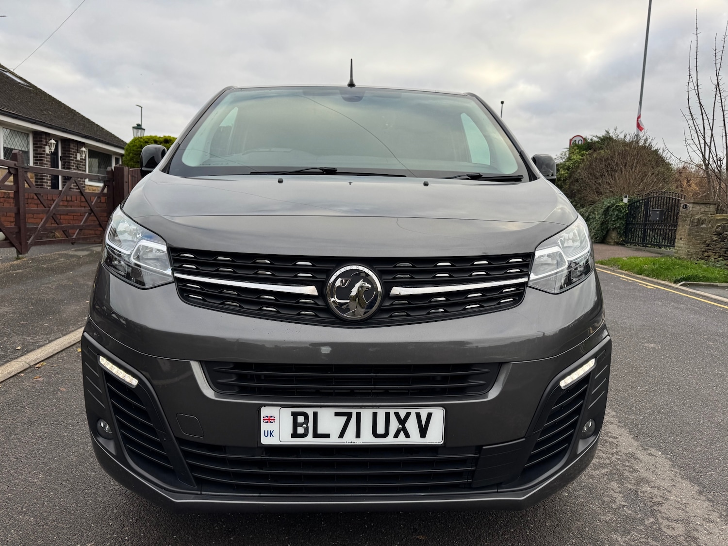 Used Vauxhall Vivaro 2021 for sale - 76595476: Photo 2