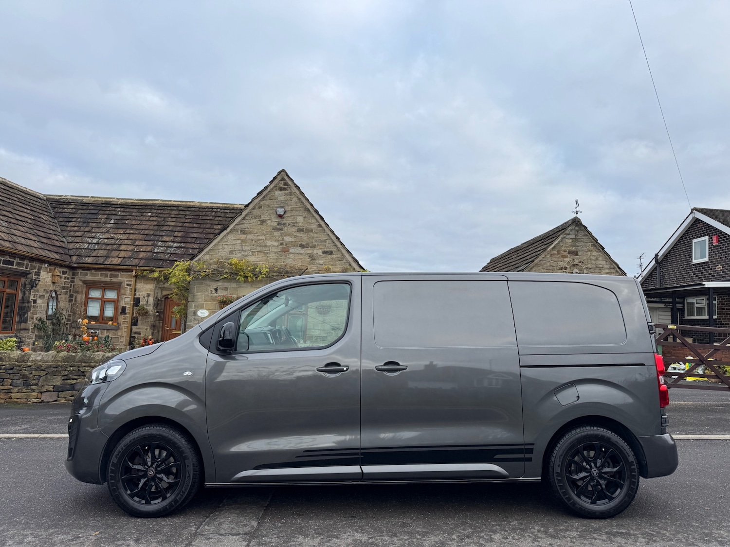 Used Vauxhall Vivaro 2021 for sale - 76595476: Photo 5