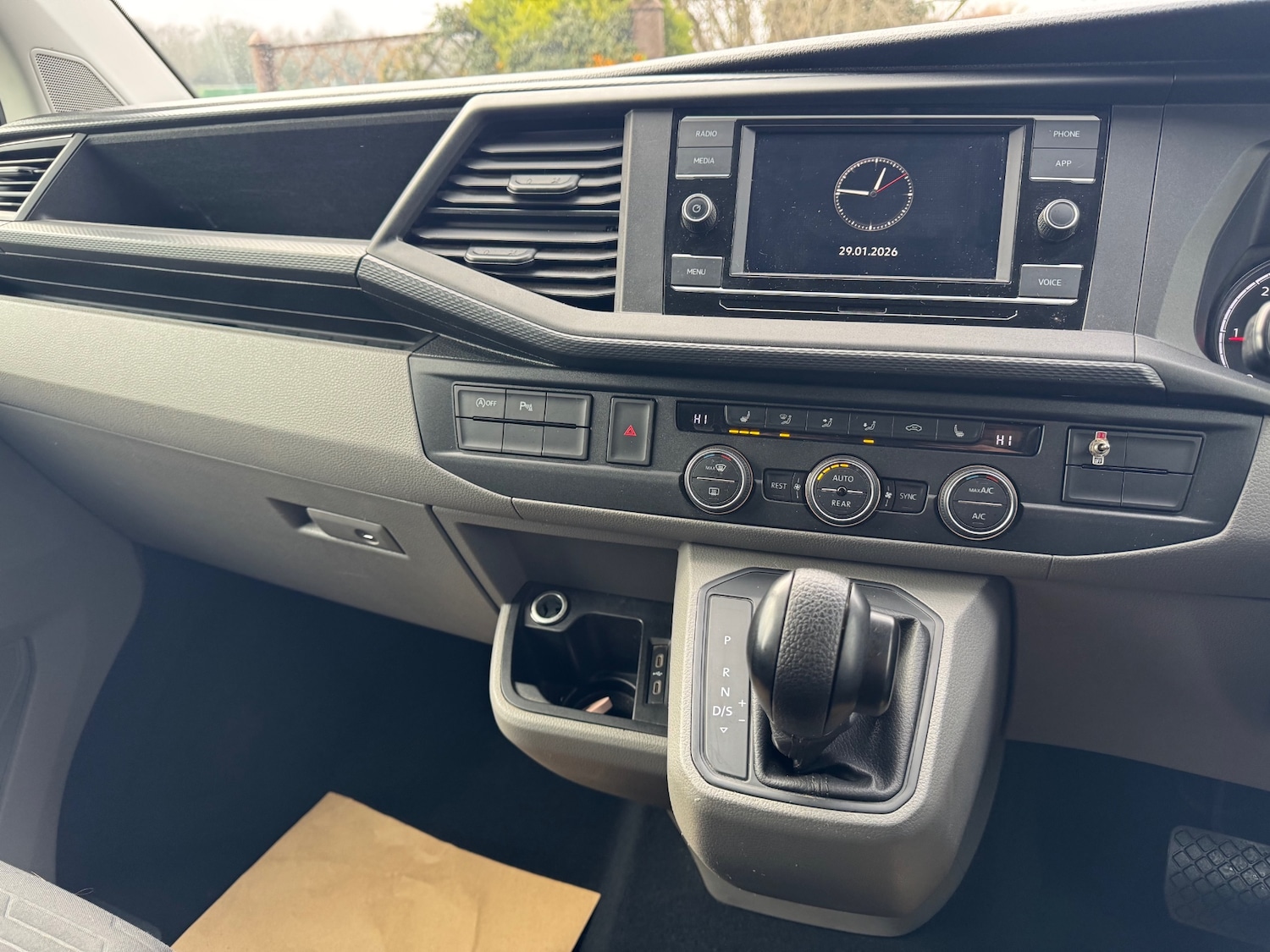 Used Volkswagen Transporter Shuttle 2020 for sale - 77367287: Photo 11