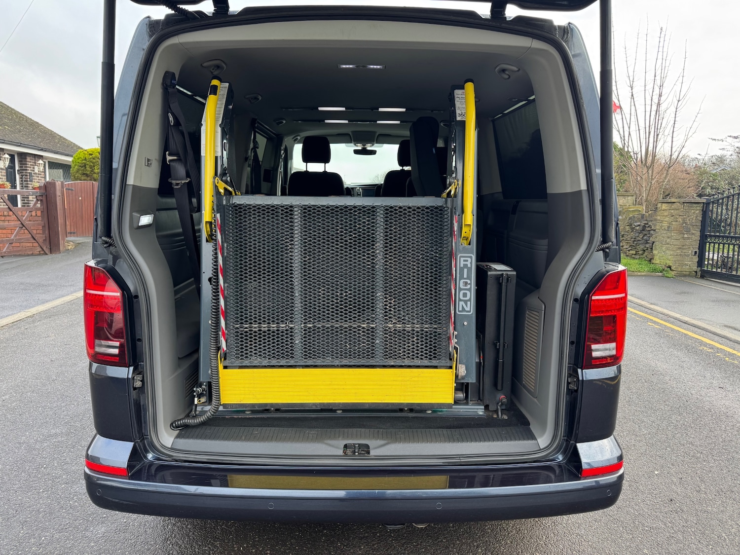 Used Volkswagen Transporter Shuttle 2020 for sale - 77367287: Photo 14