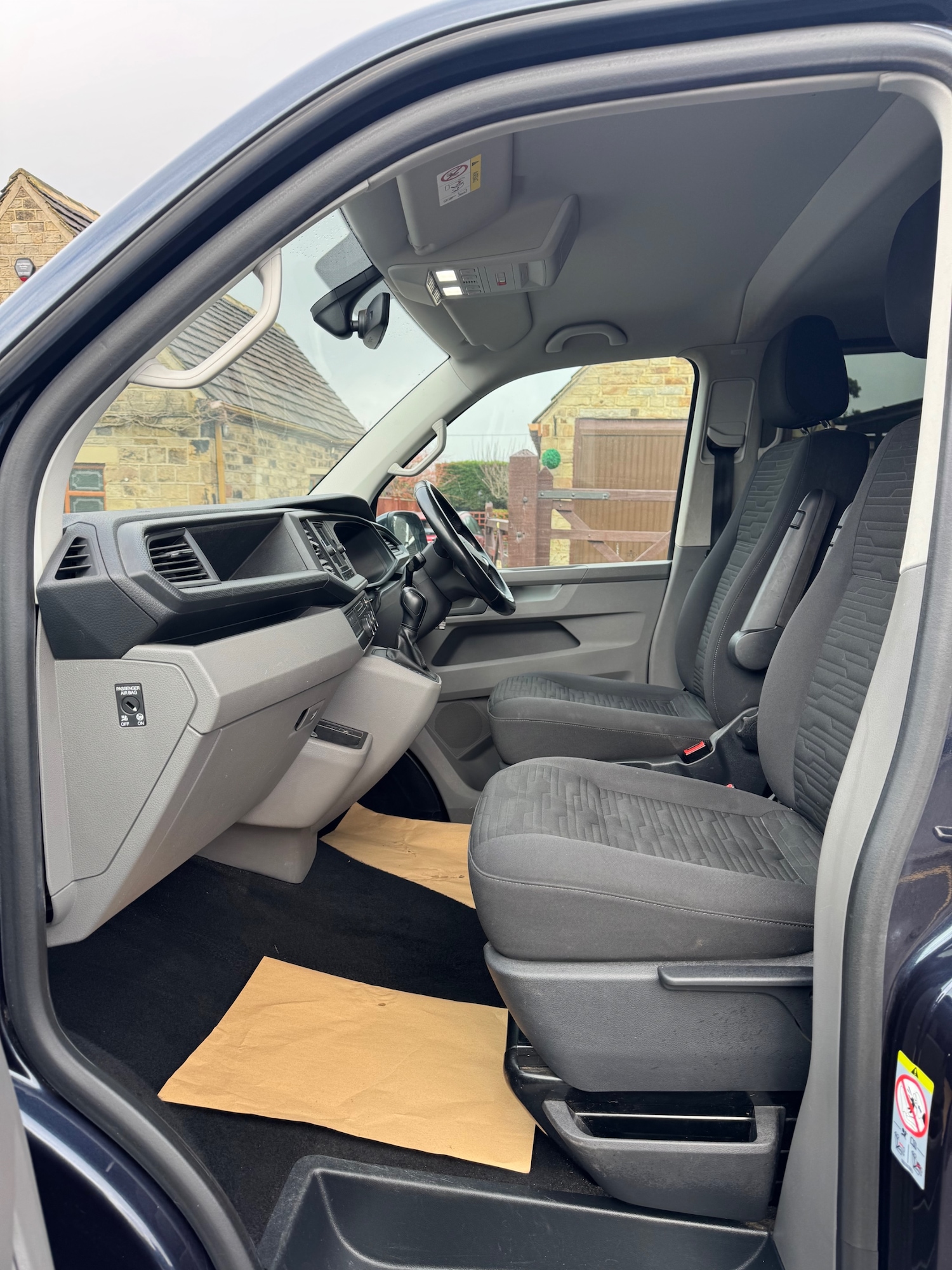 Used Volkswagen Transporter Shuttle 2020 for sale - 77367287: Photo 9