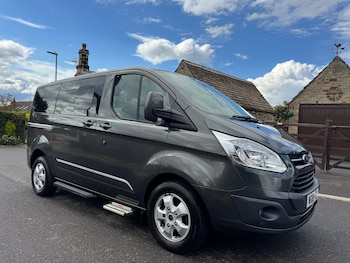 Used Ford Tourneo Custom 2018 for sale - 79421114: Photo