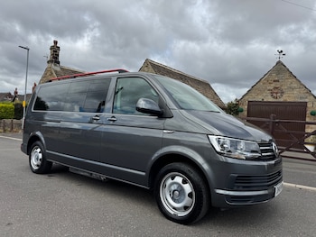 Used Volkswagen Transporter Shuttle 2018 for sale - 79459752: Photo