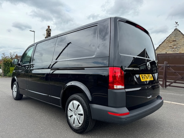 Used Volkswagen Transporter 2024 for sale - 75032857: Photo 8