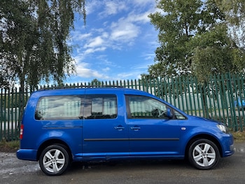 Used Volkswagen Caddy Maxi Life 2011 for sale - 75862564: Photo