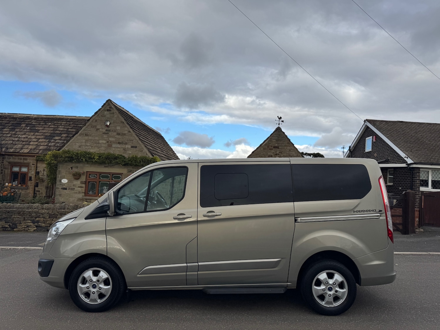 Used Ford Tourneo Custom 2017 for sale - 76394263: Photo 7