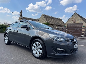 Used Vauxhall Astra 2015 for sale - 79176827: Photo