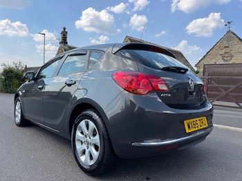 Used Vauxhall Astra 2015 for sale - 79176827: Photo