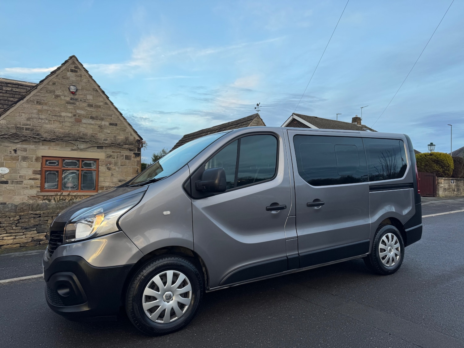 Used Renault Trafic 2018 for sale - 77198827: Photo 2