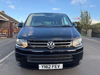 Used Volkswagen Caravelle 2012 for sale - 75946647: Photo