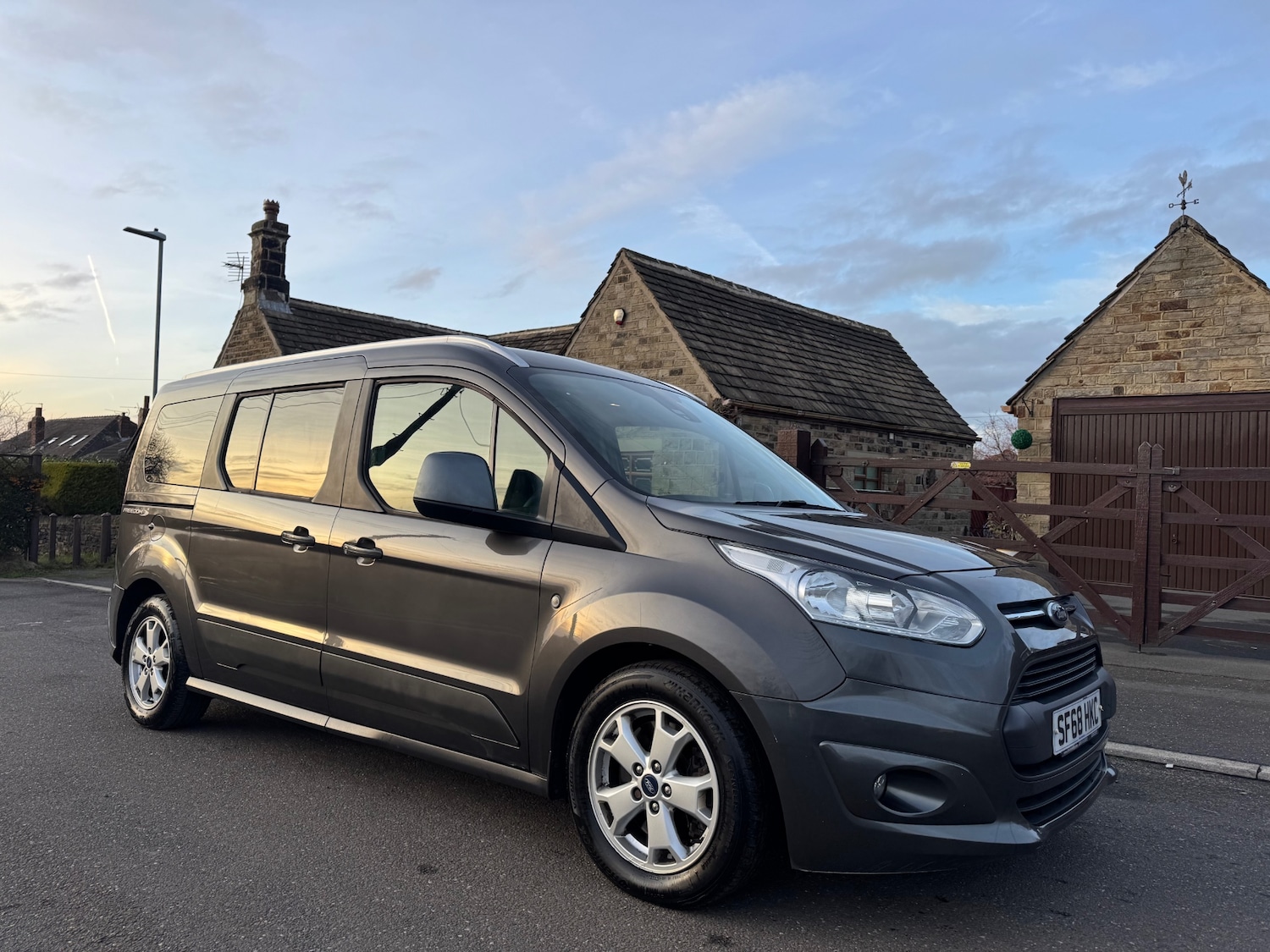 Used Ford Kuga 2019 for sale - 77607664: Photo 2