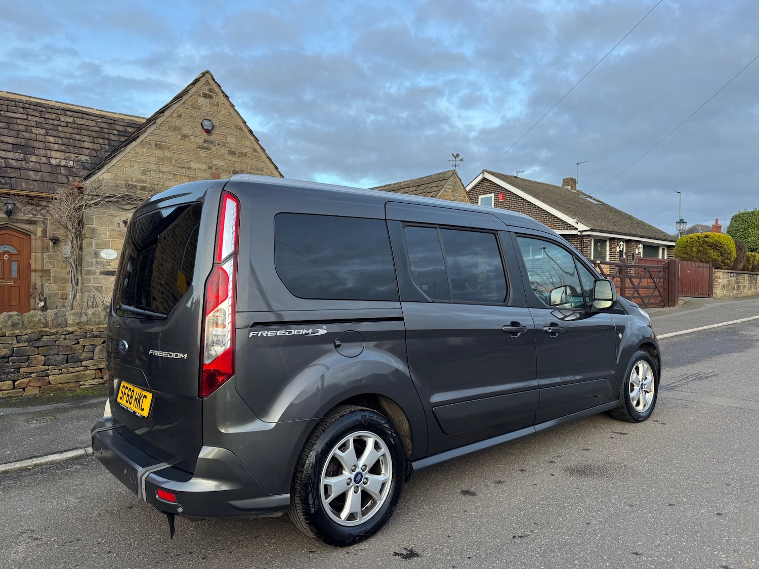 Used Ford Kuga 2019 for sale - 77607664: Photo 3