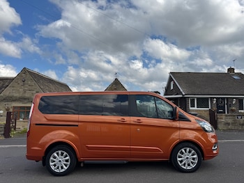 Used Ford Tourneo Custom 2019 for sale - 78329069: Photo