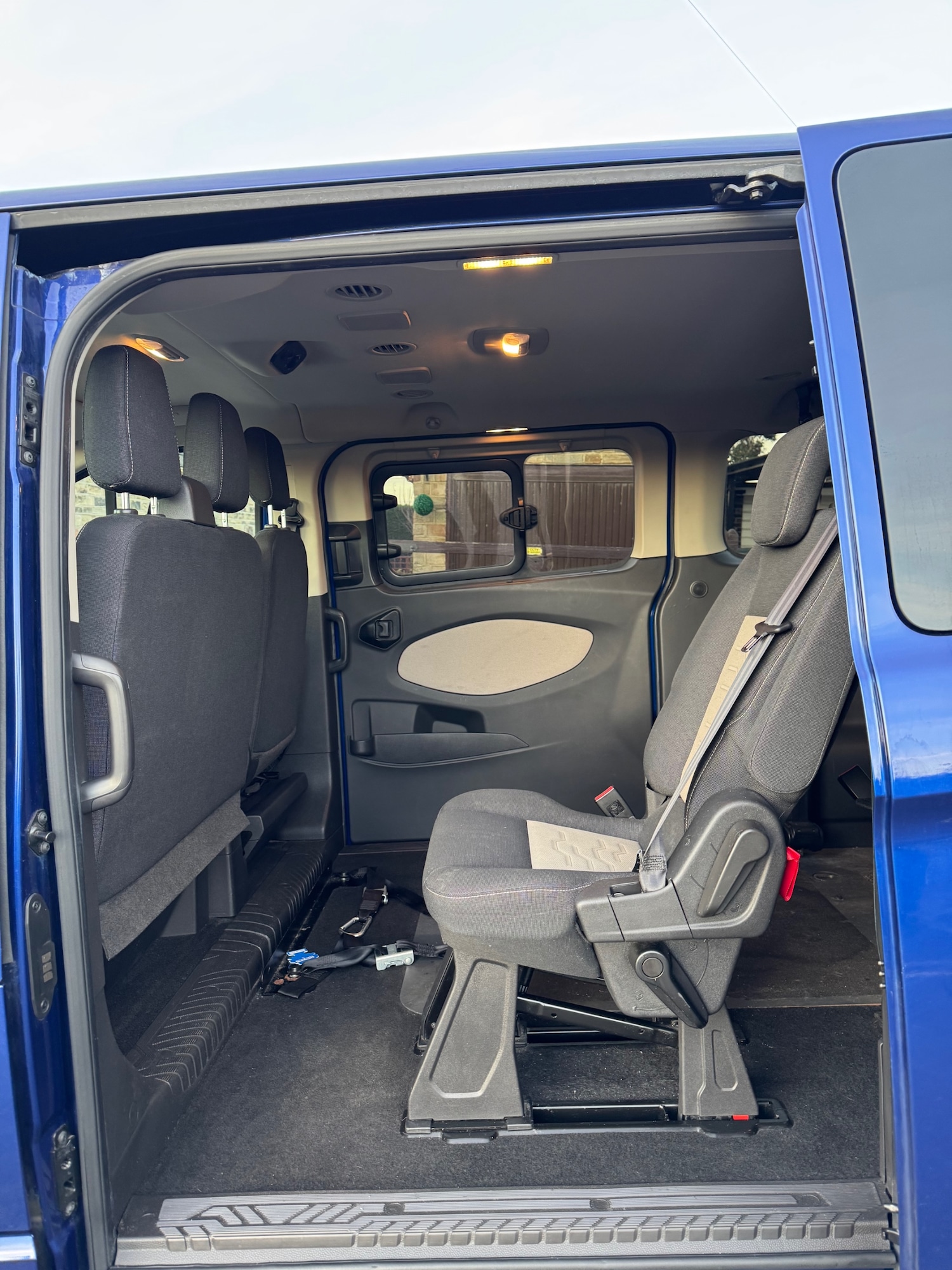 Used Ford Tourneo Custom 2018 for sale - 77137848: Photo 10