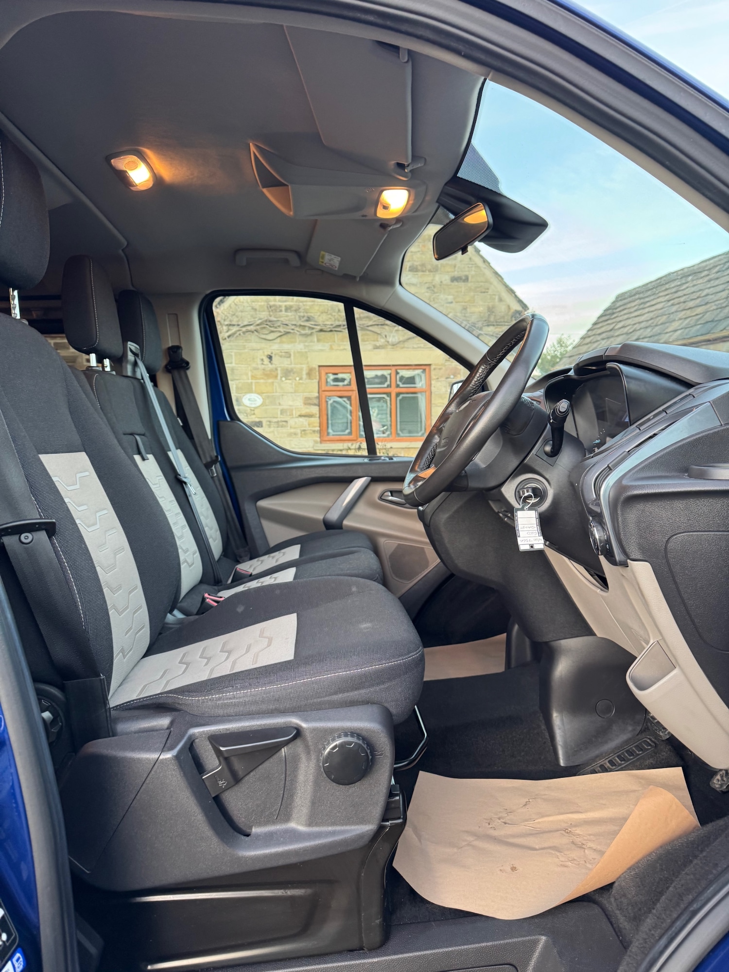 Used Ford Tourneo Custom 2018 for sale - 77137848: Photo 15