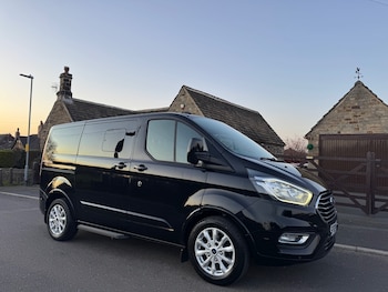 Used Ford Tourneo Custom 2019 for sale - 77735126: Photo