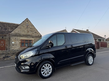 Used Ford Tourneo Custom 2019 for sale - 77735126: Photo