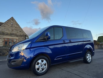 Used Ford Tourneo Custom 2017 for sale - 76758902: Photo