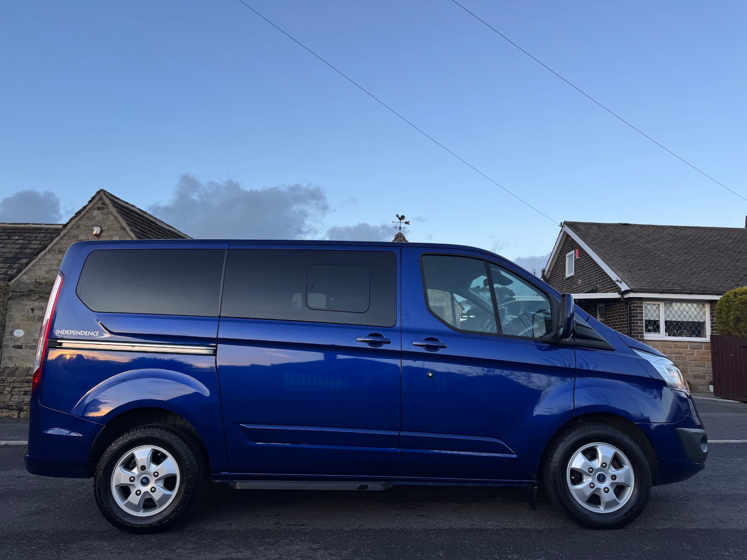 Used Ford Tourneo Custom 2017 for sale - 76758902: Photo 3