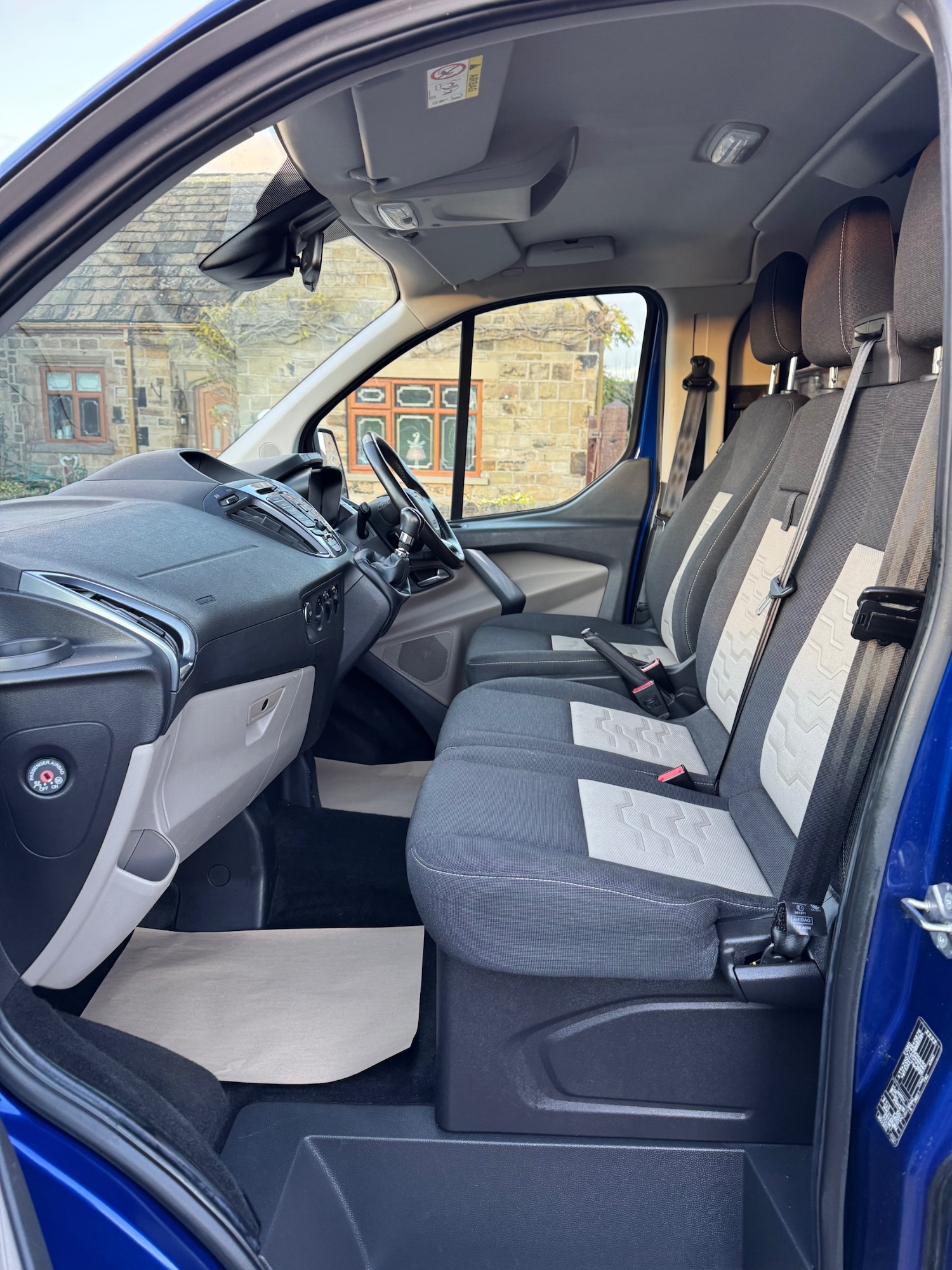 Used Ford Tourneo Custom 2017 for sale - 76758902: Photo 9