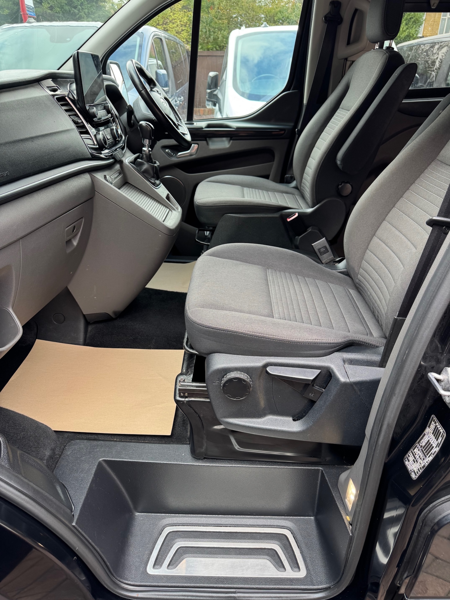 Used Ford Tourneo Custom 2019 for sale - 76221662: Photo 9