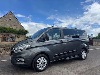 Used Ford Tourneo Custom 2019 for sale - 78862481: Photo