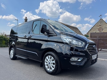 Used Ford Tourneo Custom 2019 for sale - 79177051: Photo