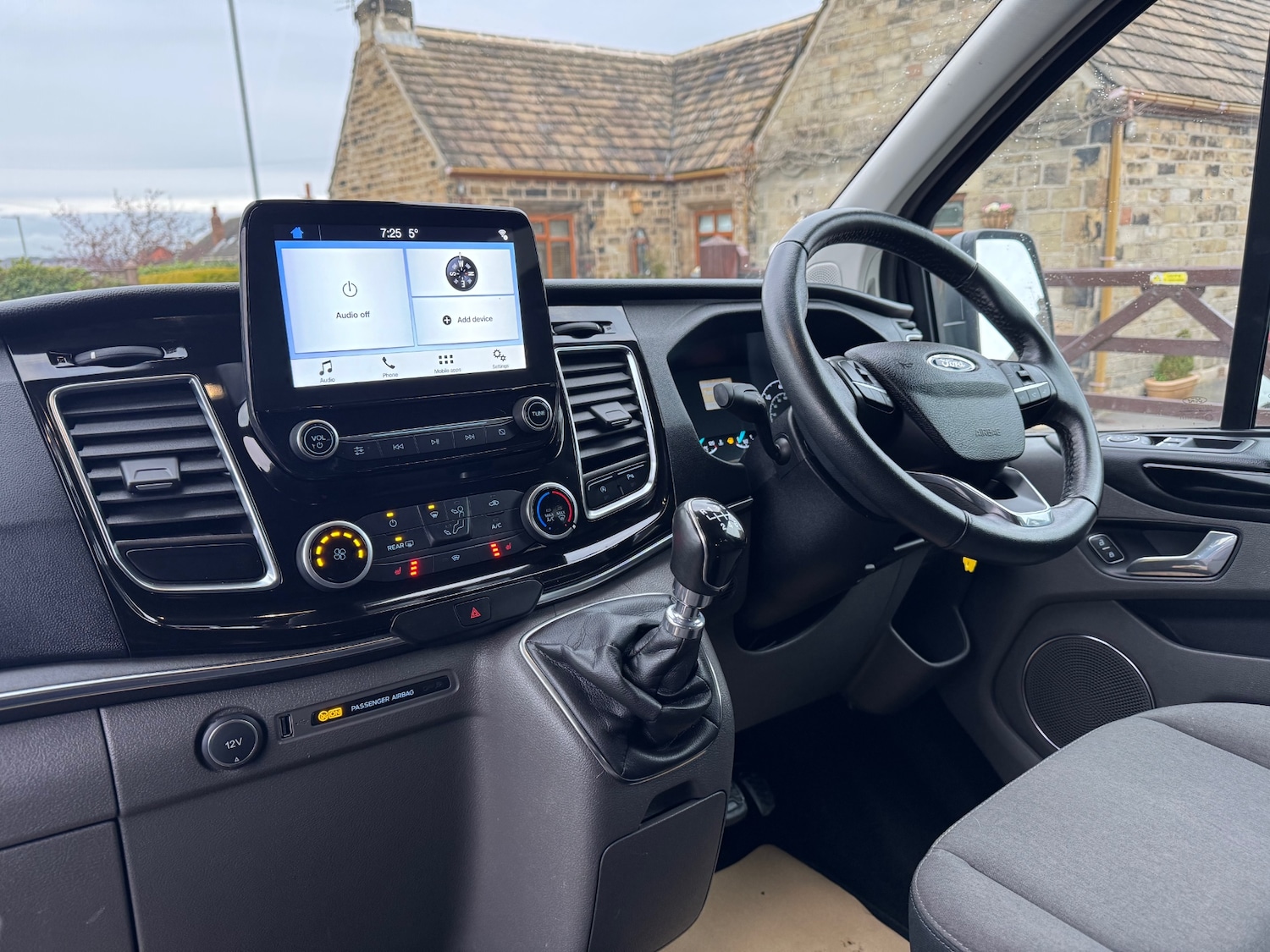 Used Ford Tourneo Custom 2018 for sale - 78067845: Photo 12