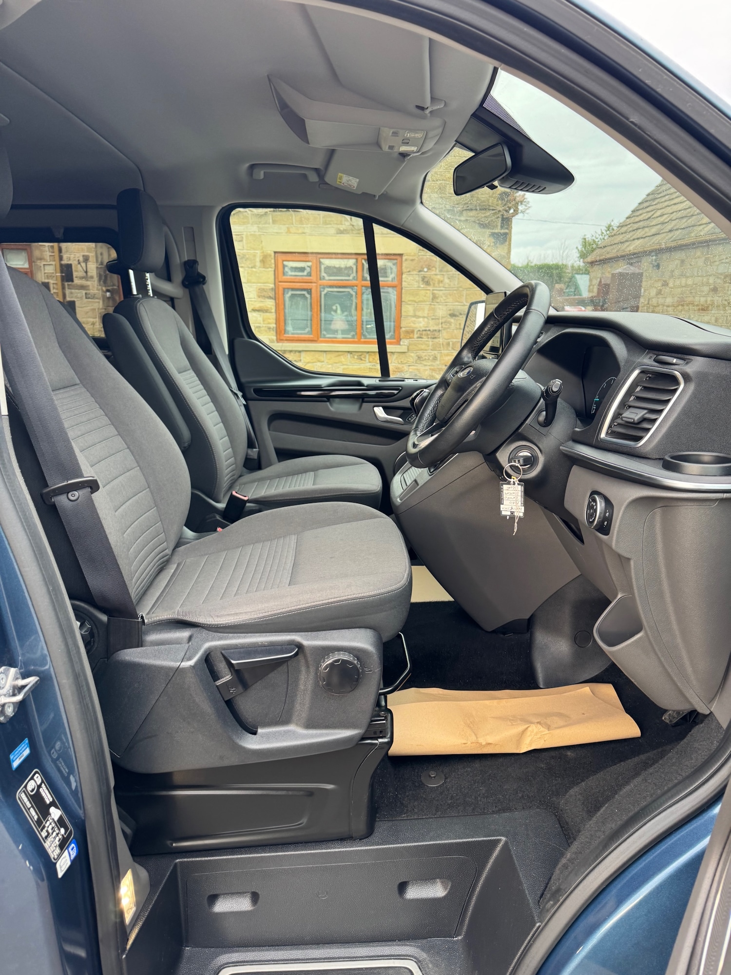 Used Ford Tourneo Custom 2018 for sale - 77635546: Photo 12