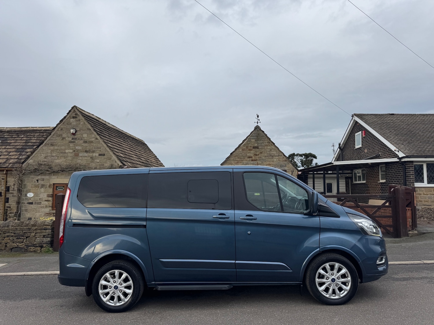 Used Ford Tourneo Custom 2018 for sale - 77635546: Photo 3