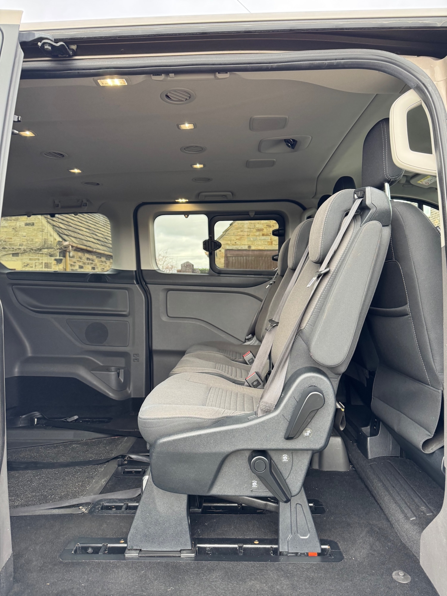 Used Ford Tourneo Custom 2019 for sale - 77878580: Photo 2